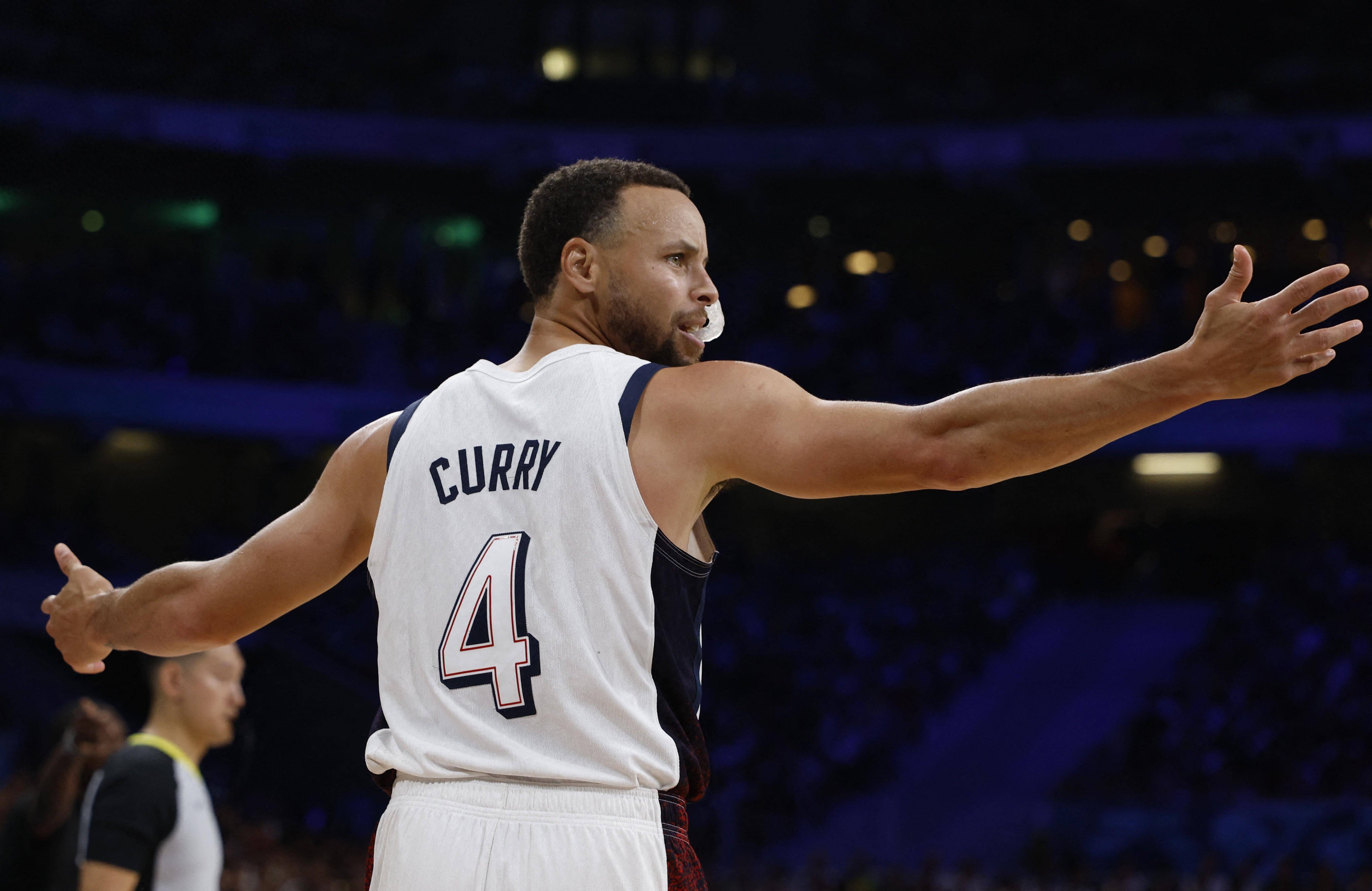 队员和教练 队员和教练